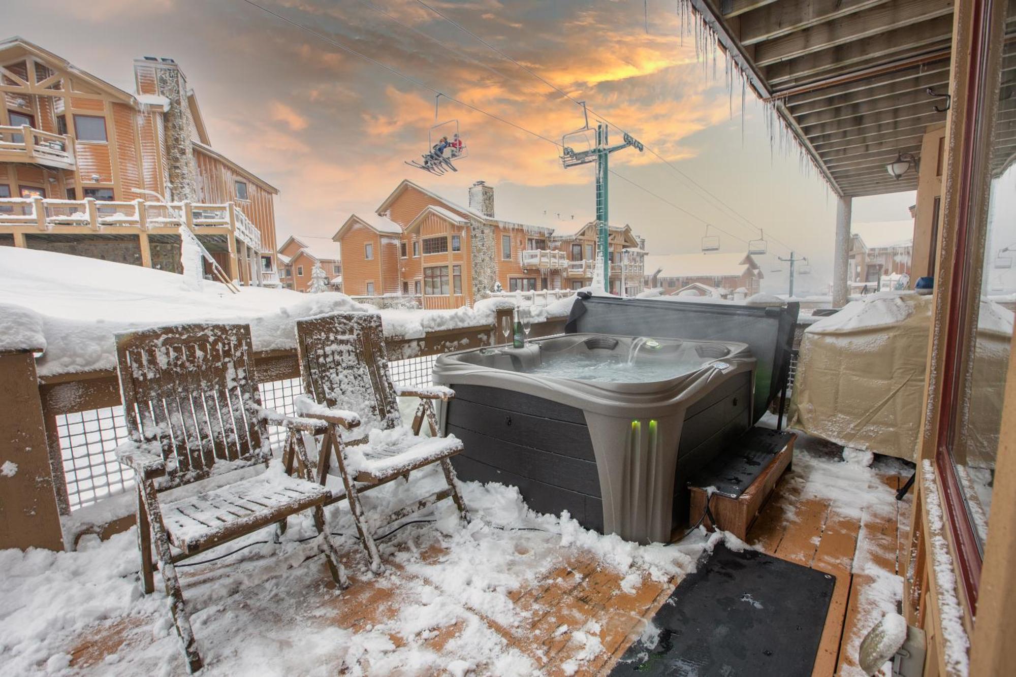 Southwinds Ultimate Slope Side Relaxation Spot *